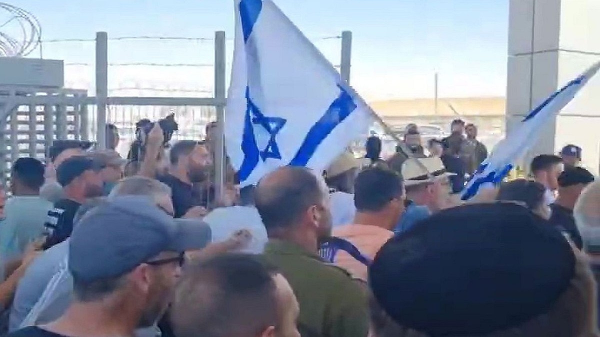 פרשת החשד להתעללות בשדה תימן: התביעה הצבאית שחררה מחשד שלושה חיילים